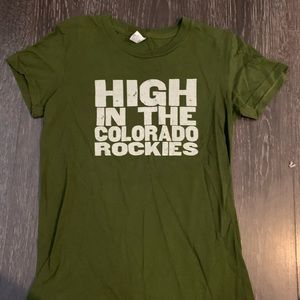 Colorado tee size large olive green